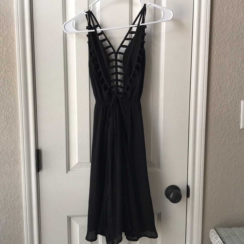 Black backless dress